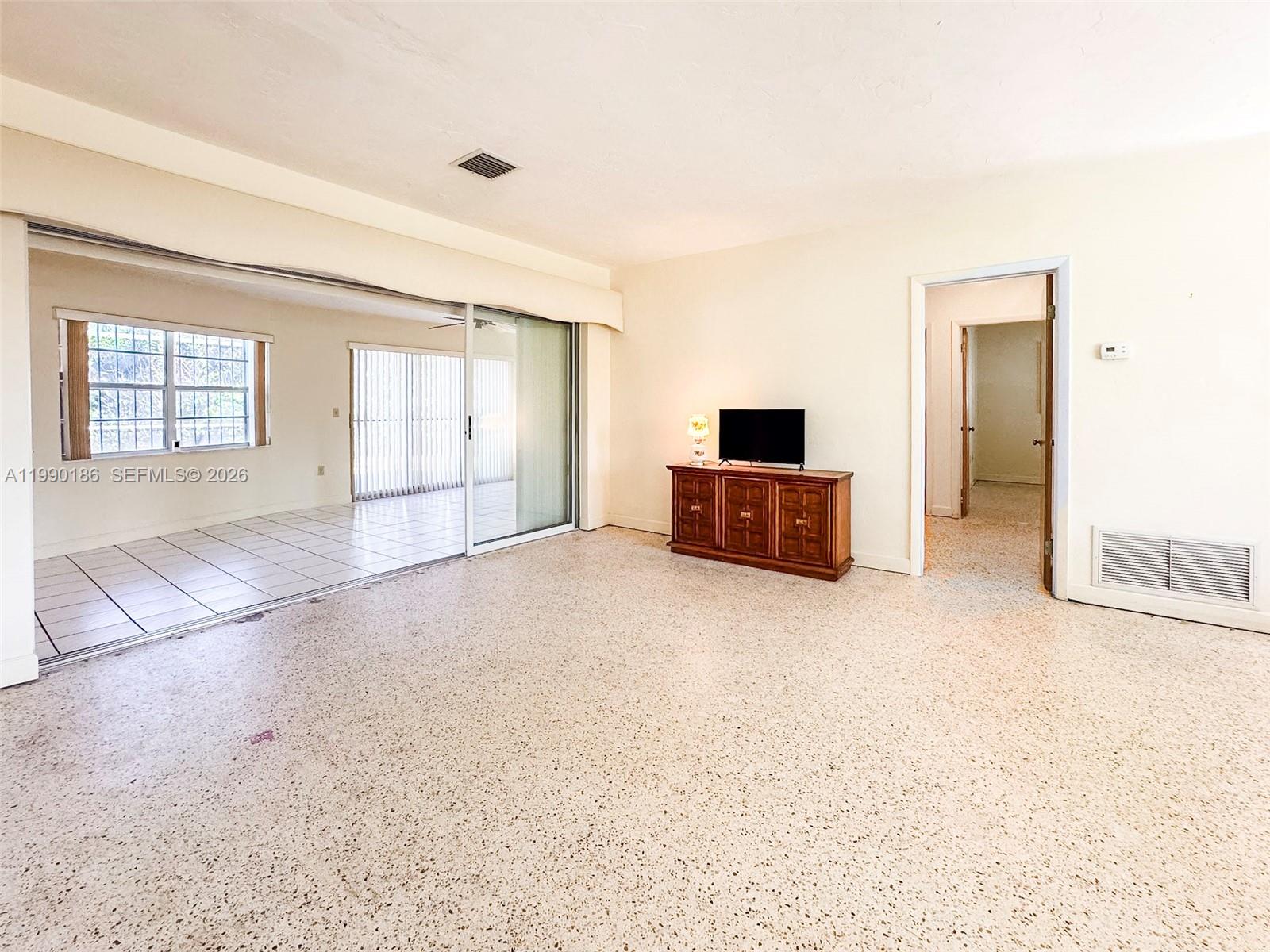 15501 SW 88th Ave Palmetto Bay, FL 33157