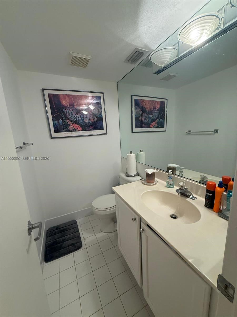 4025 N Federal Hwy #213B Oakland Park, FL 33308