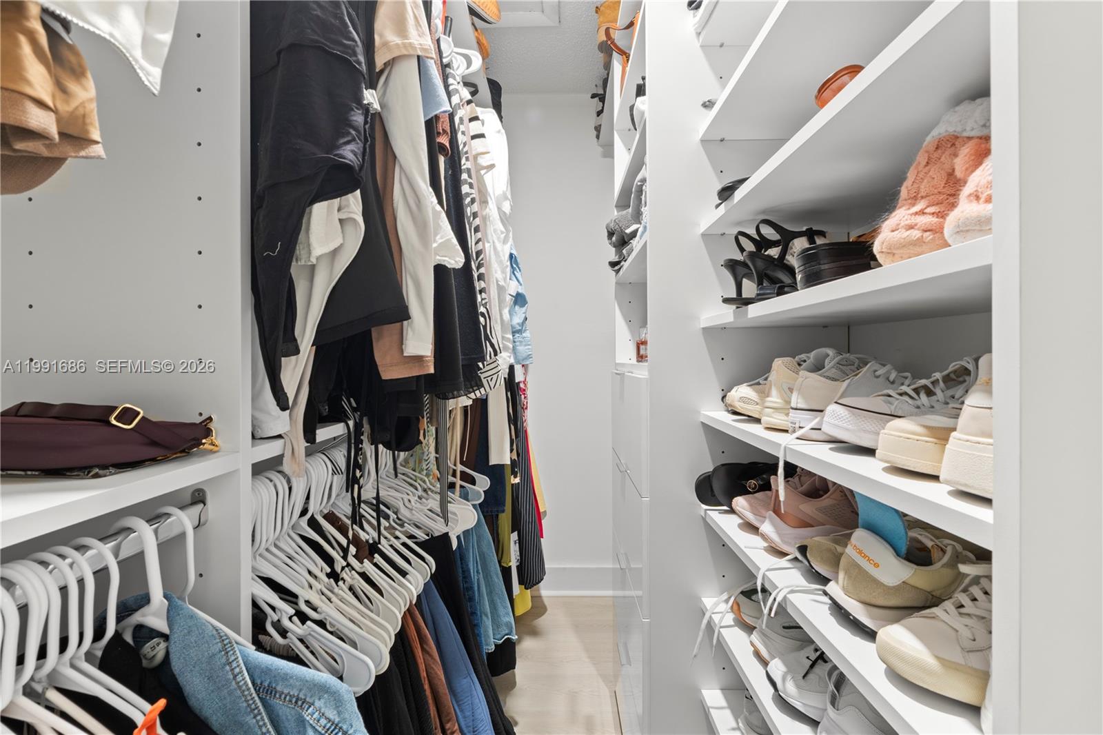 10908 NW 7th St #403 Miami, FL 33172