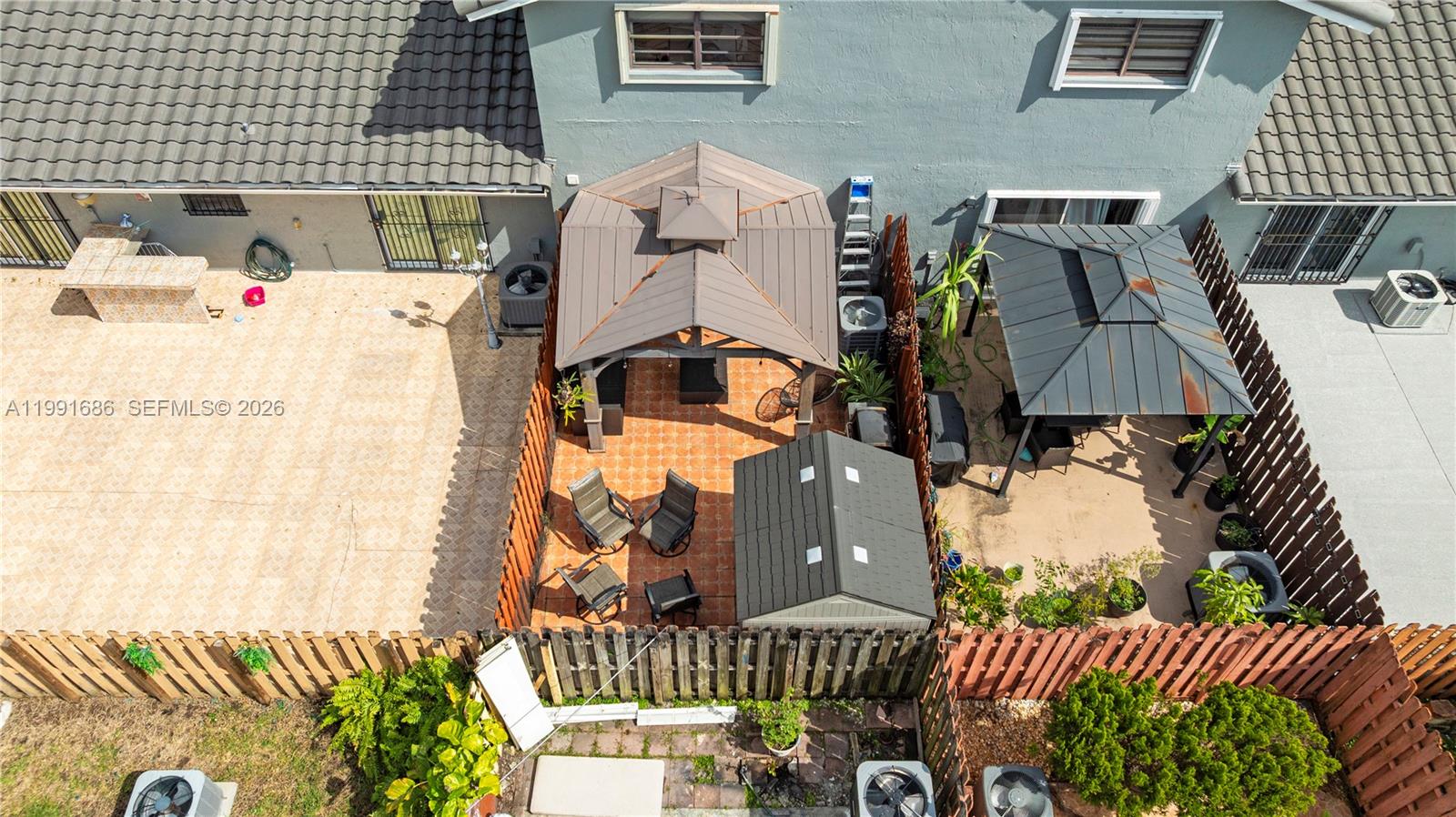 10908 NW 7th St #403 Miami, FL 33172