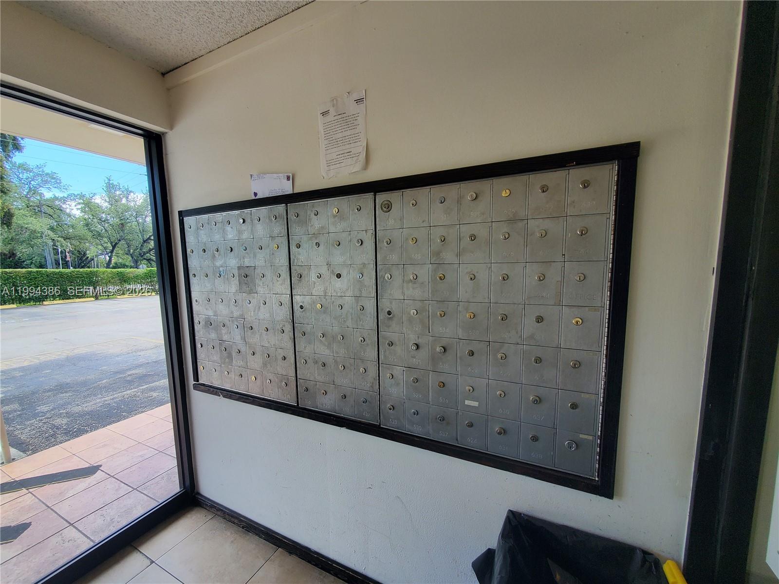 16950 W Dixie Hwy #127 North Miami Beach, FL 33160