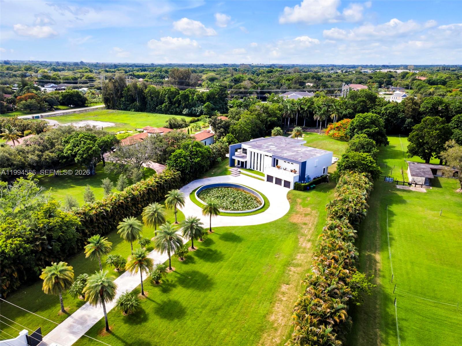 13441 Mustang Trl Southwest Ranches, FL 33330