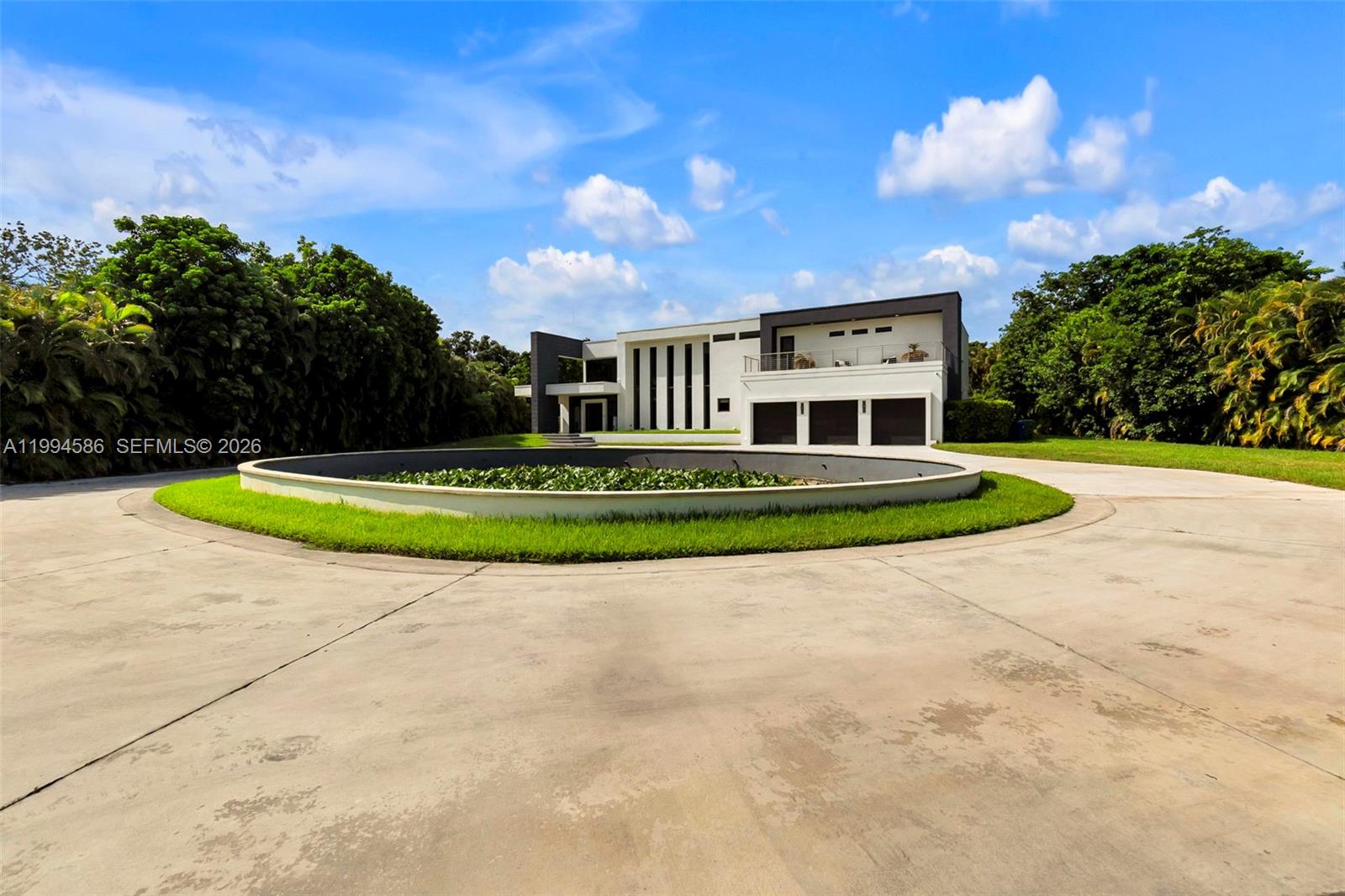 13441 Mustang Trl Southwest Ranches, FL 33330