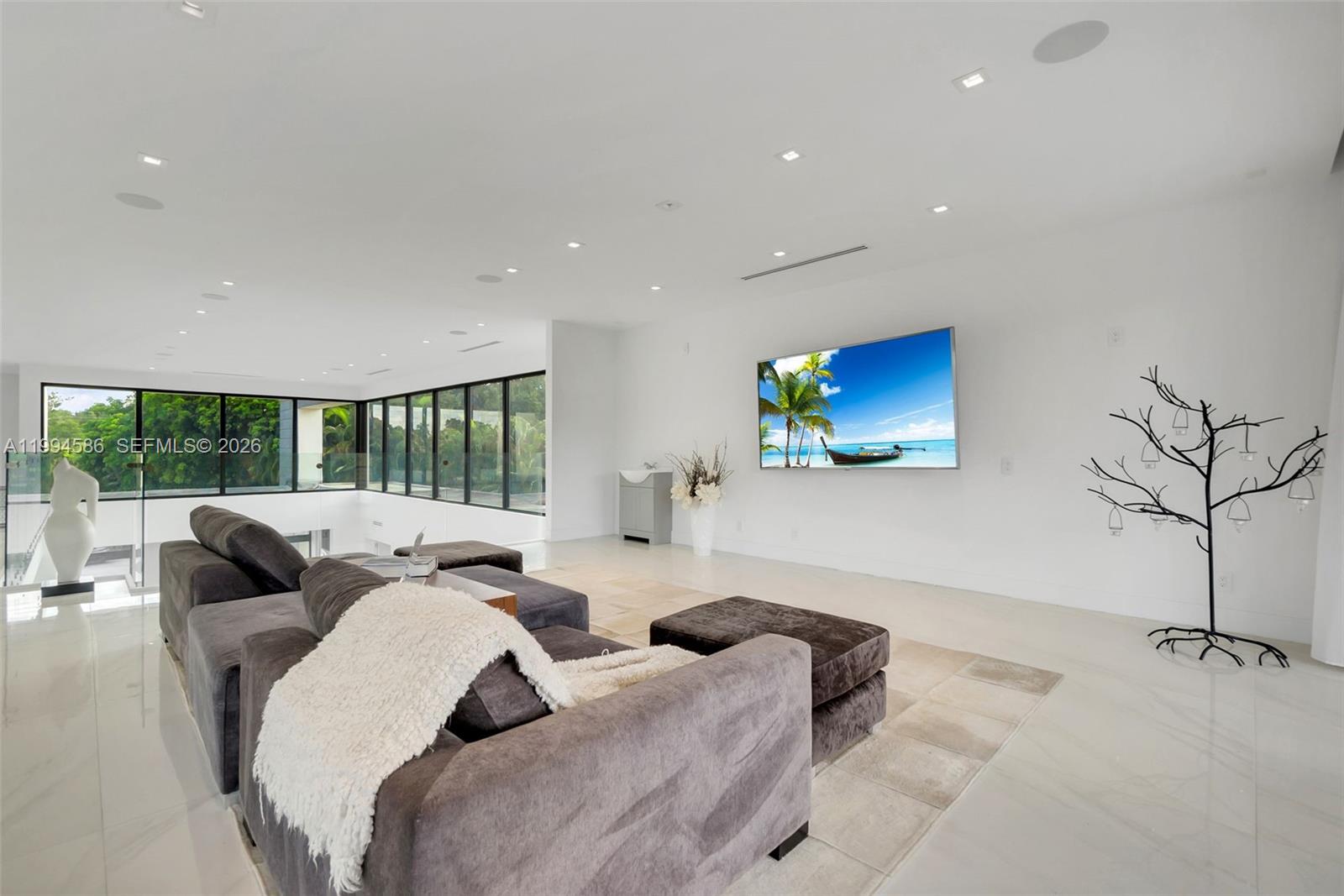 13441 Mustang Trl Southwest Ranches, FL 33330