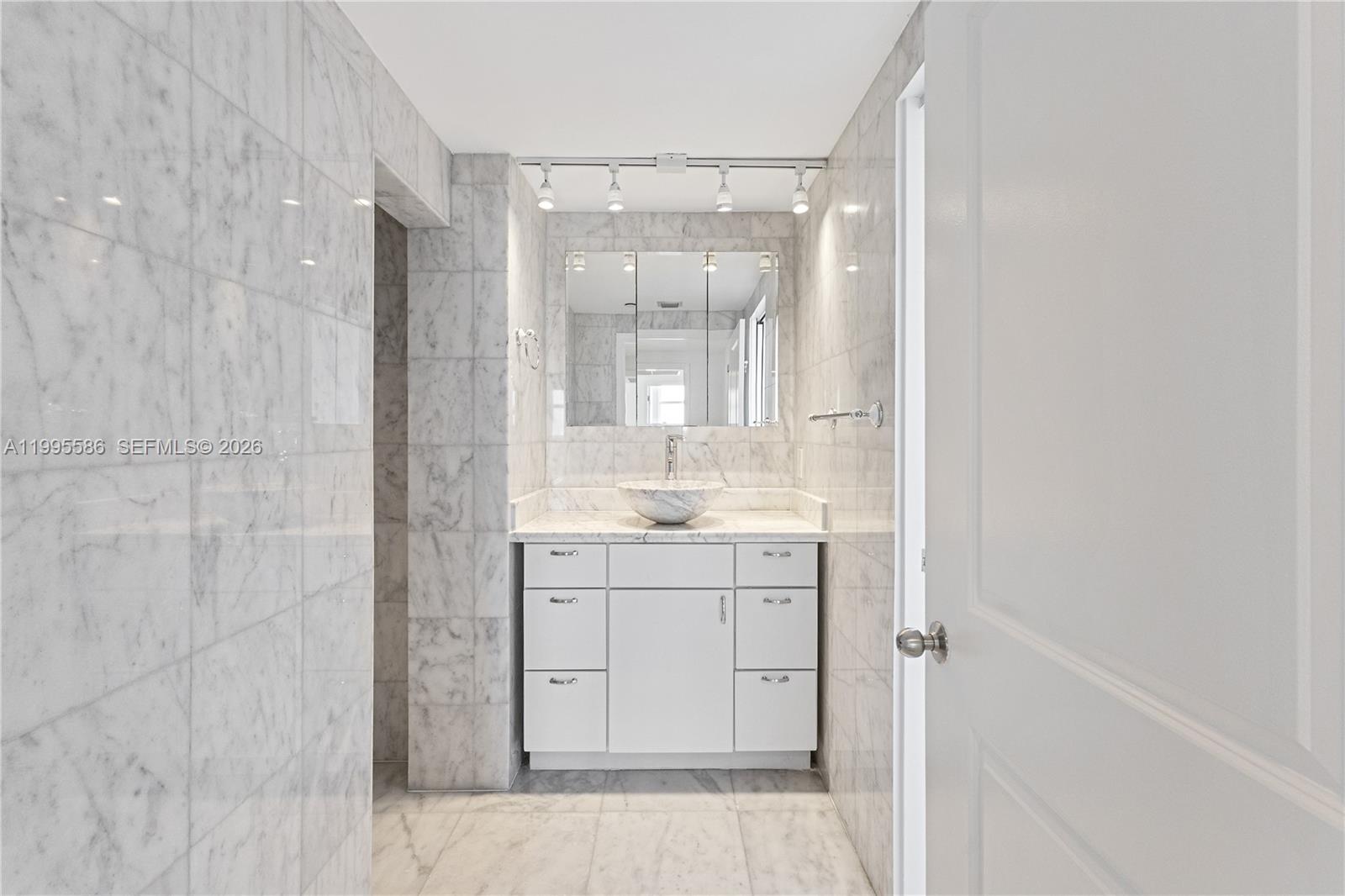 1250 S Miami Ave #3506 Miami, FL 33130