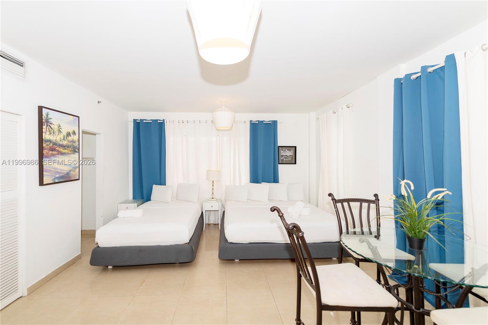 918 Ocean Dr #203 Miami Beach, FL 33139