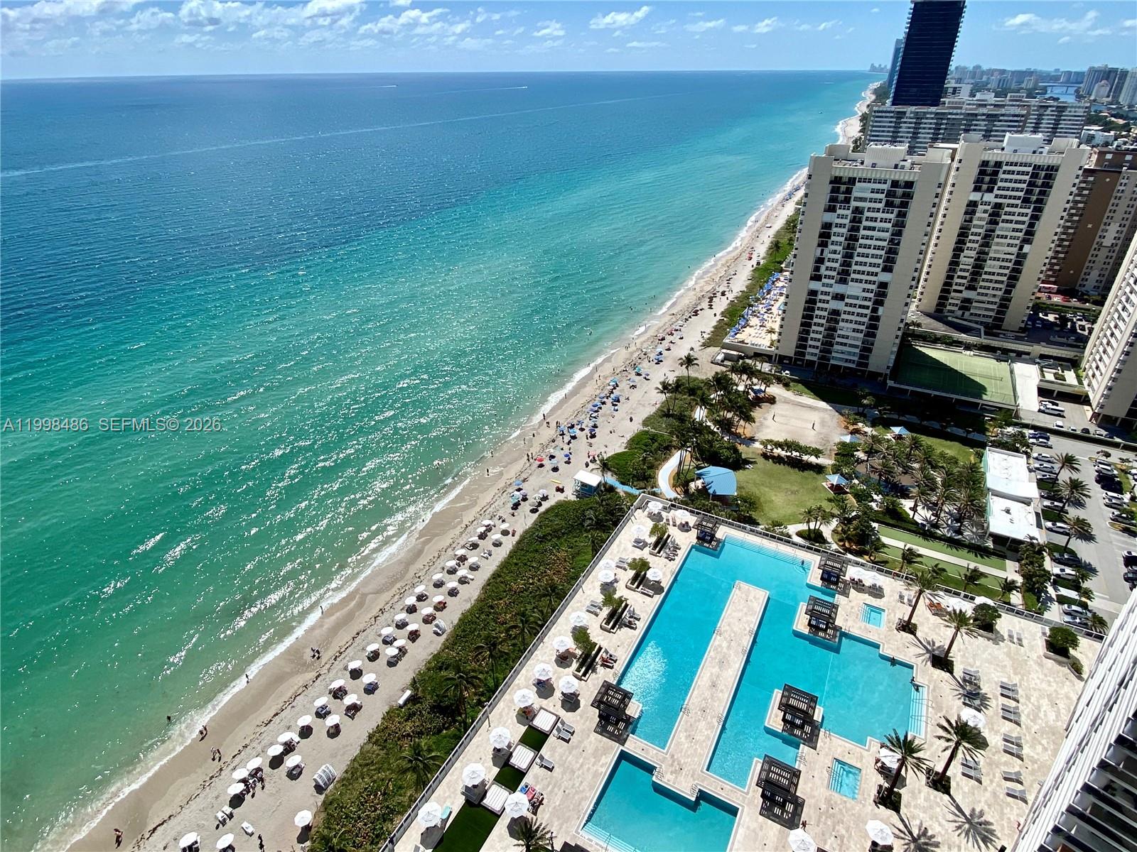 image Beach Club 223