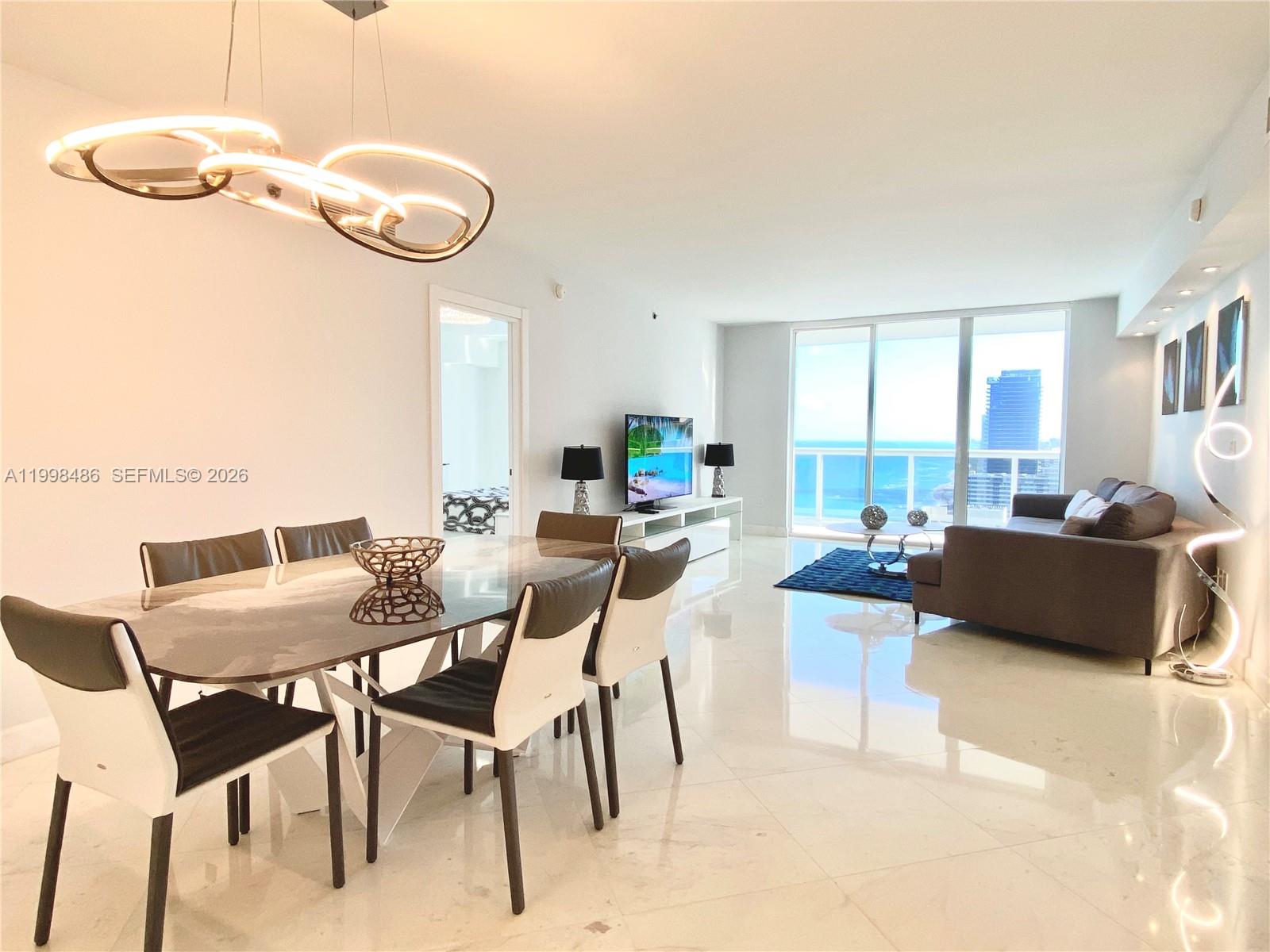 image Beach Club 224