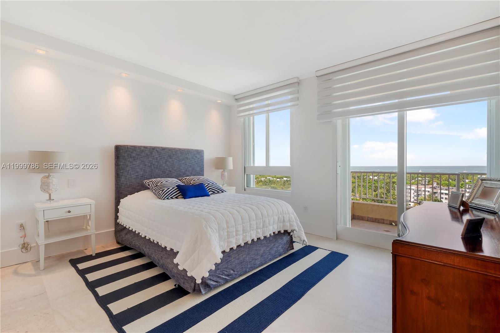 789 Crandon Blvd #1003 Key Biscayne, FL 33149