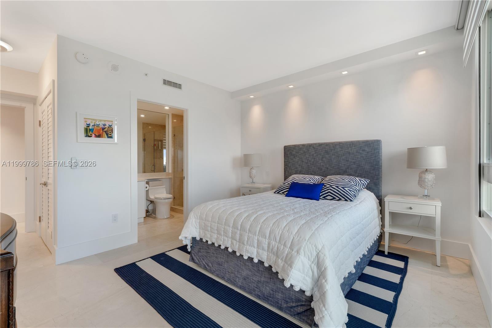 789 Crandon Blvd #1003 Key Biscayne, FL 33149