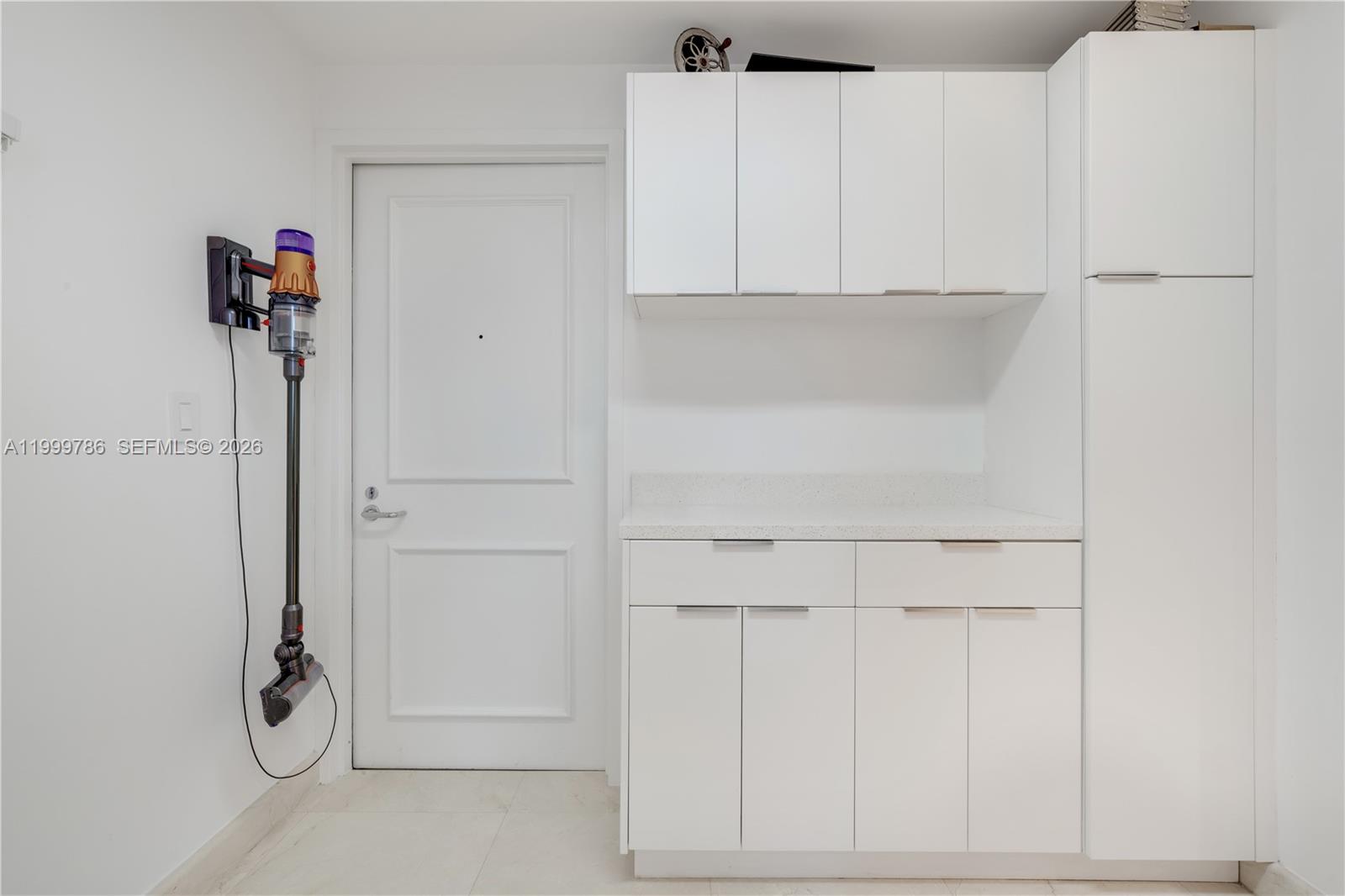 789 Crandon Blvd #1003 Key Biscayne, FL 33149