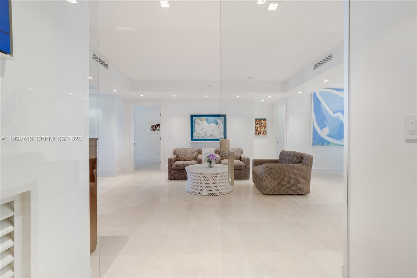 789 Crandon Blvd #1003 Key Biscayne, FL 33149