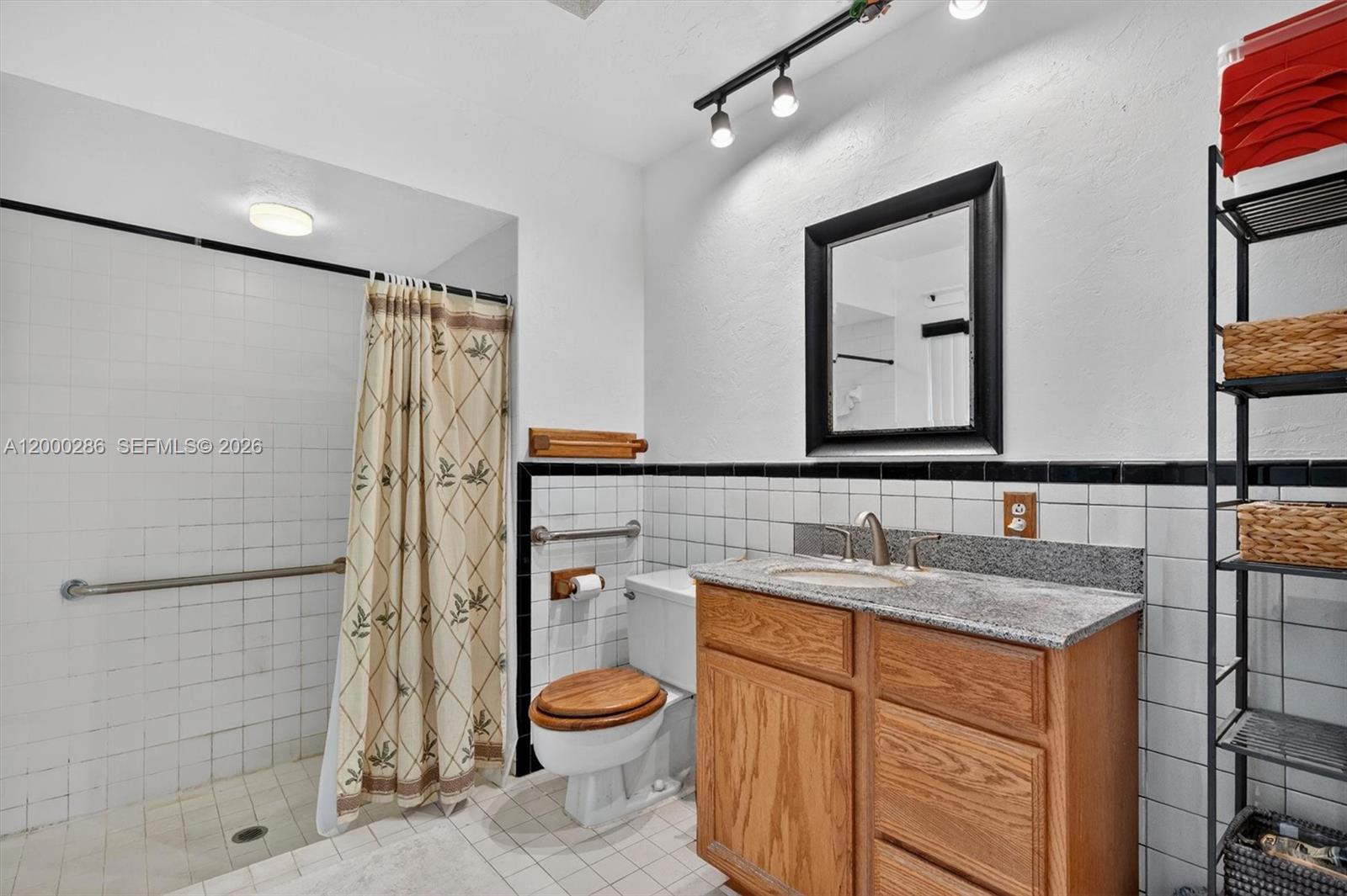 7009 SW 66th Ave South Miami, FL 33143