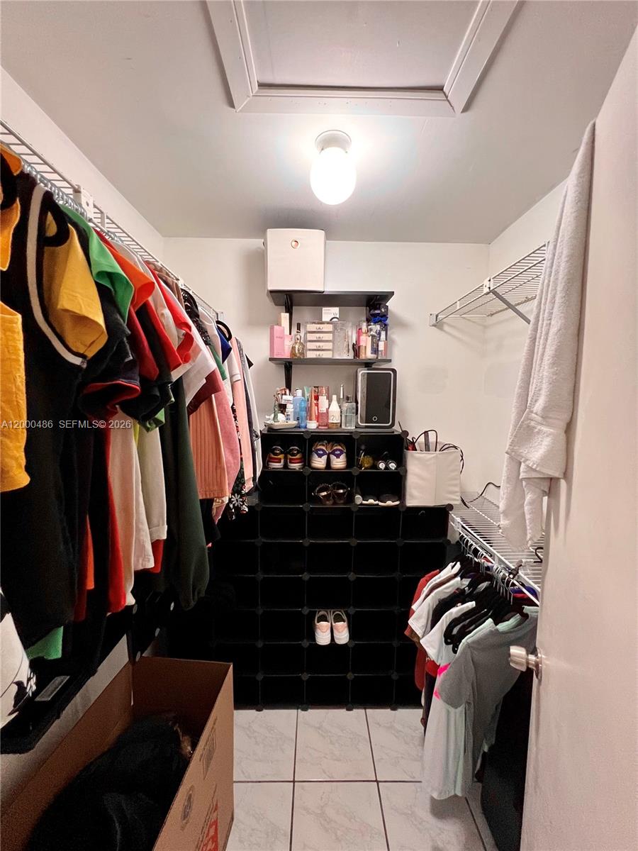 10370 SW 220th St #202 Cutler Bay, FL 33190