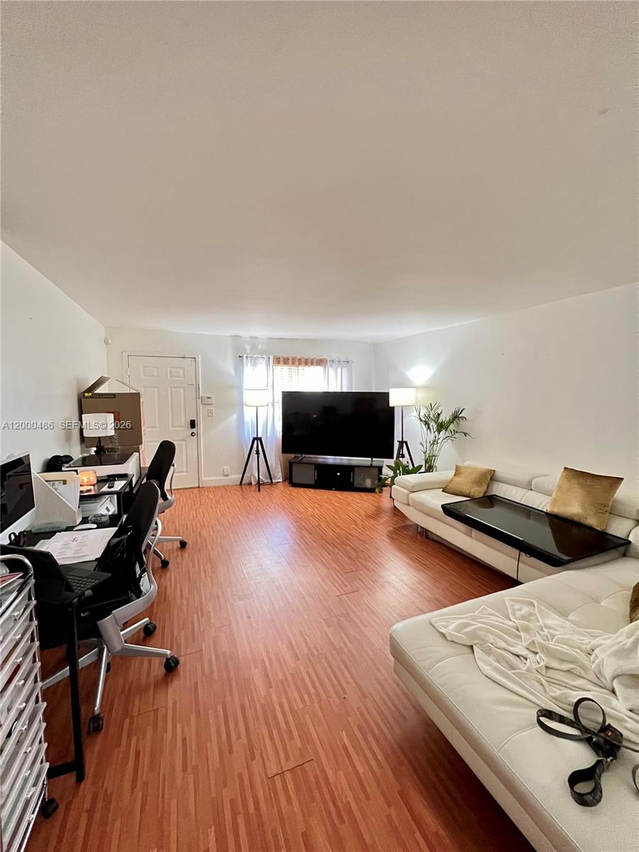 10370 SW 220th St #202 Cutler Bay, FL 33190
