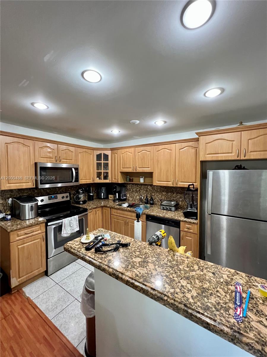 10370 SW 220th St #202 Cutler Bay, FL 33190