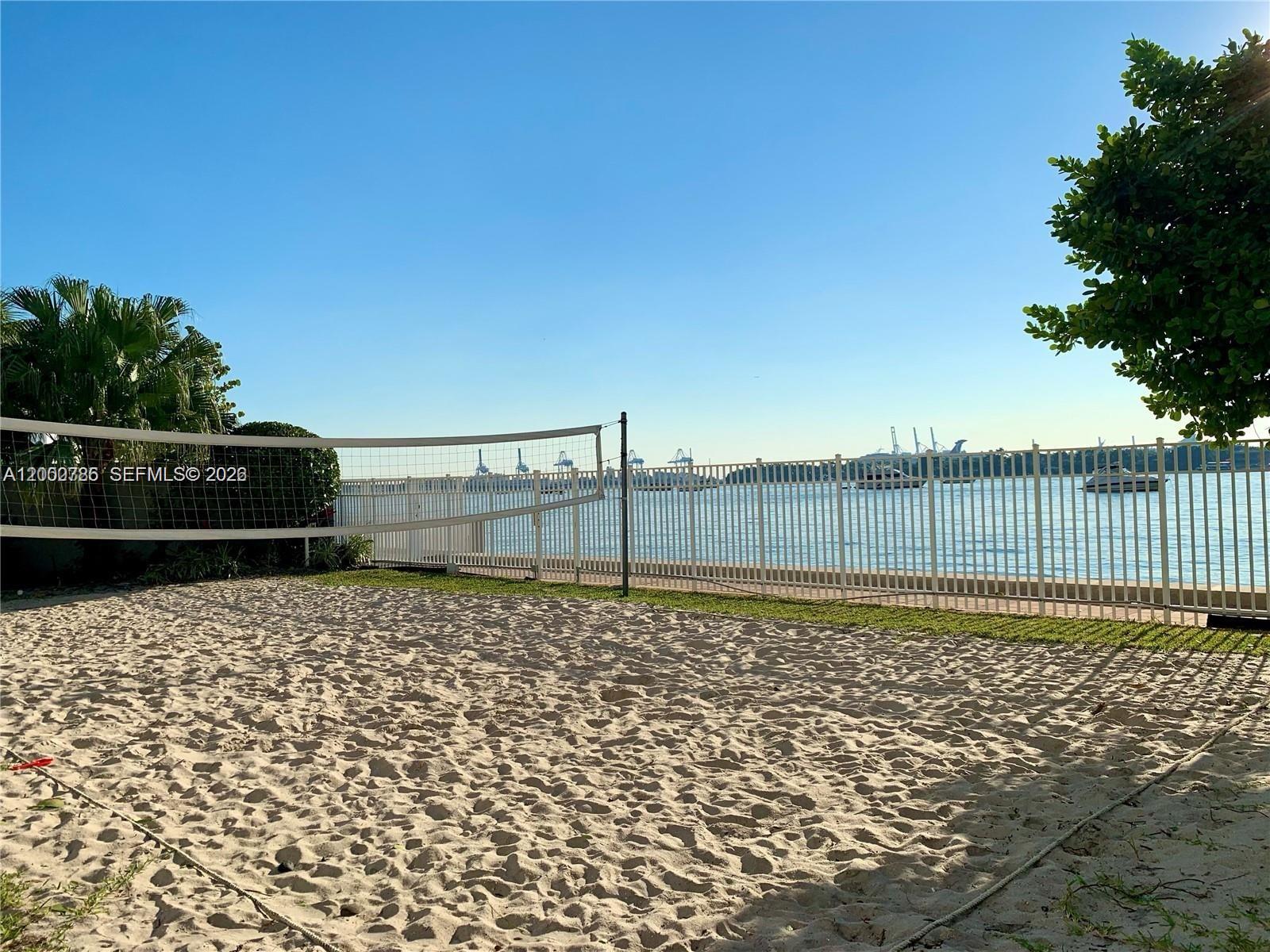 image The Waverly at South Beach24