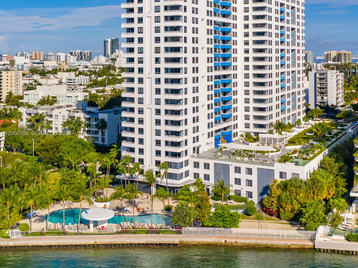 image The Waverly at South Beach30