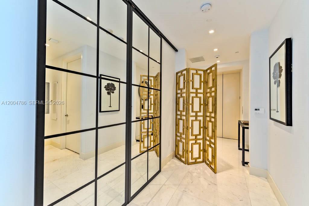 16901 Collins Ave #1404 Sunny Isles Beach, FL 33160