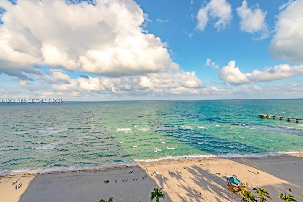 16901 Collins Ave #1404 Sunny Isles Beach, FL 33160