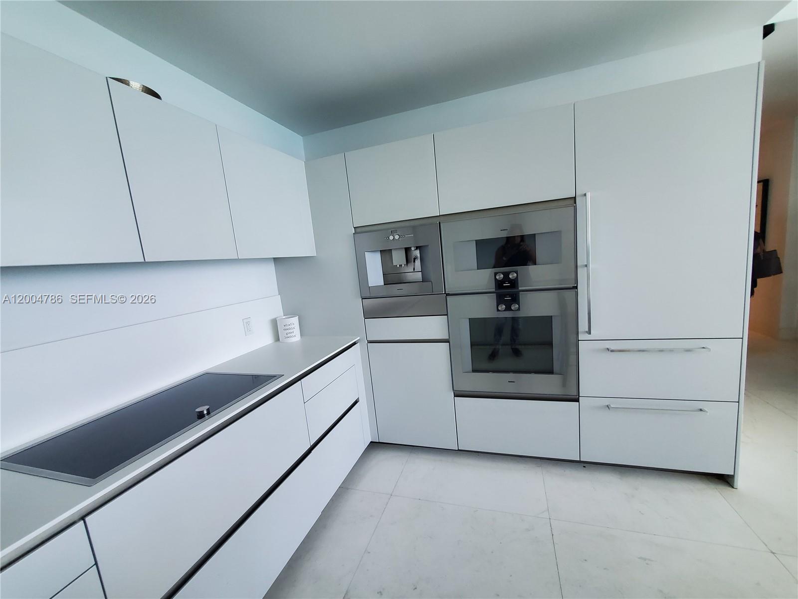 16901 Collins Ave #1404 Sunny Isles Beach, FL 33160