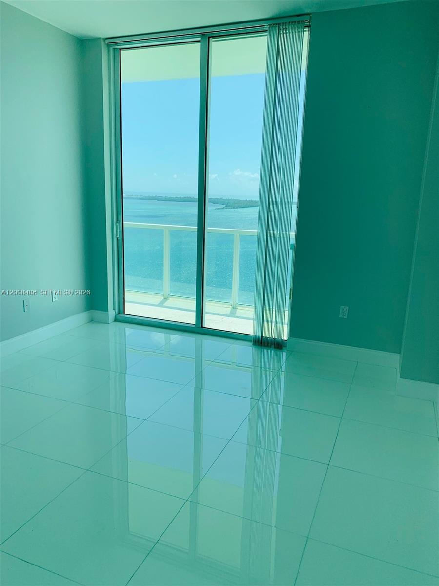 image Emerald at Brickell9