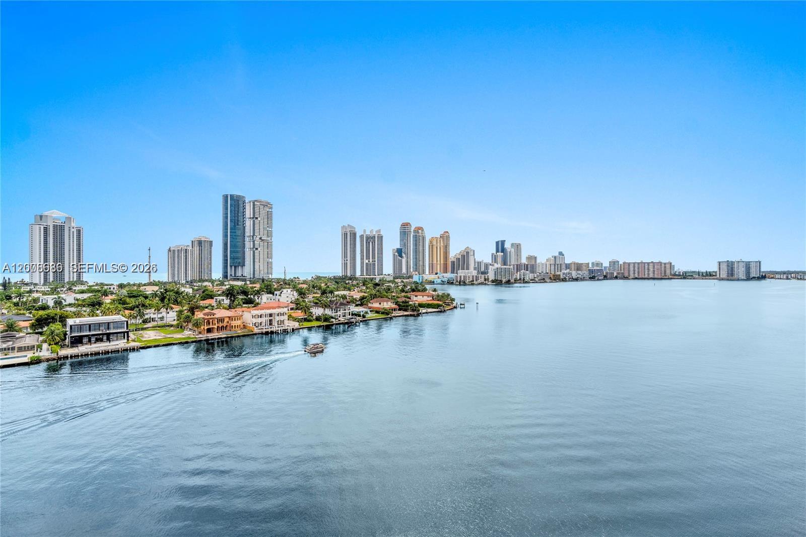 19101 NE 36th Ct #2509 Aventura, FL 33180