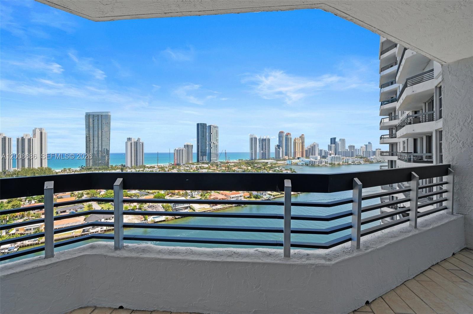 19101 NE 36th Ct #2509 Aventura, FL 33180