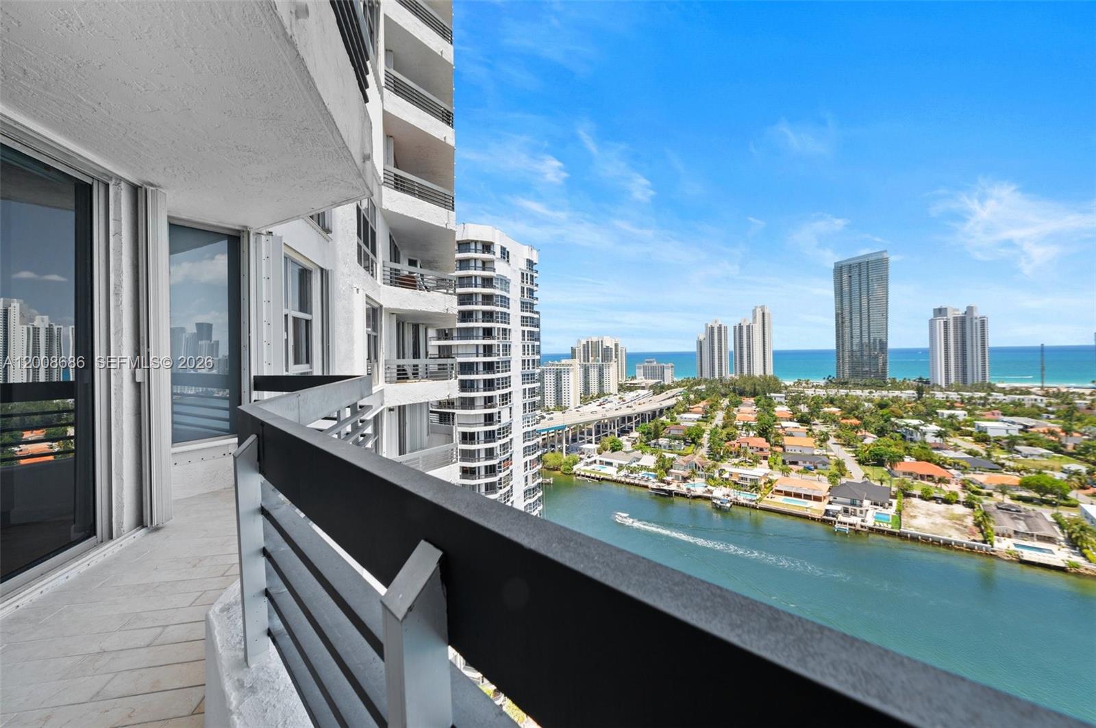 19101 NE 36th Ct #2509 Aventura, FL 33180