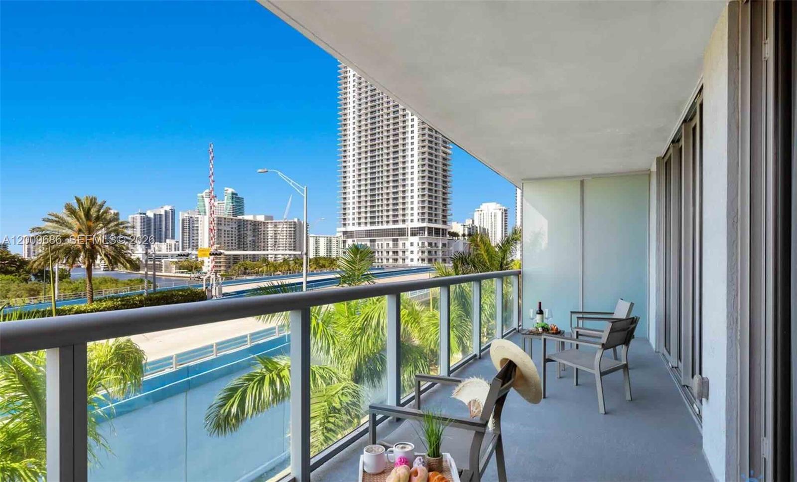 image Beachwalk Condominium5