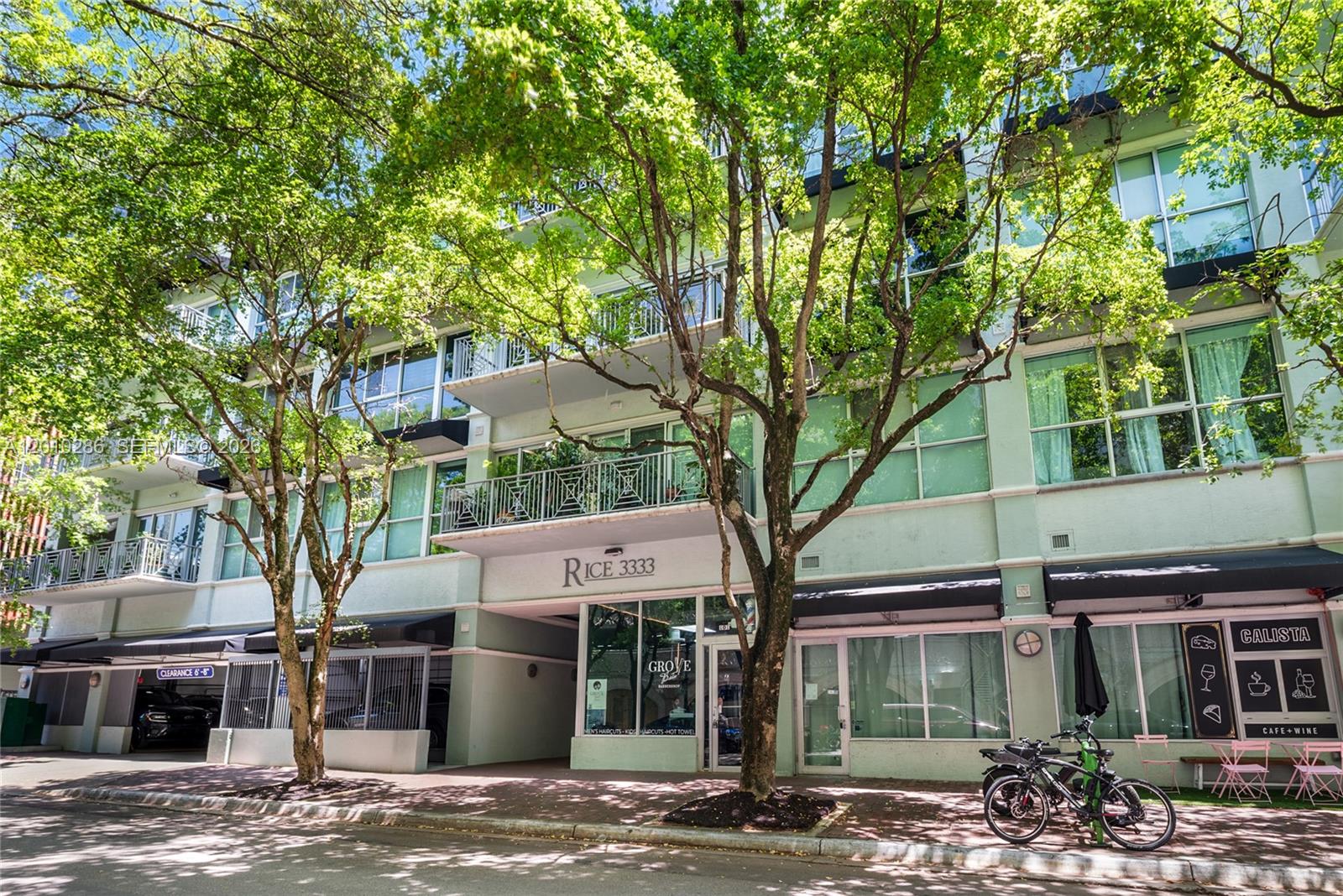 3333 Rice St #301