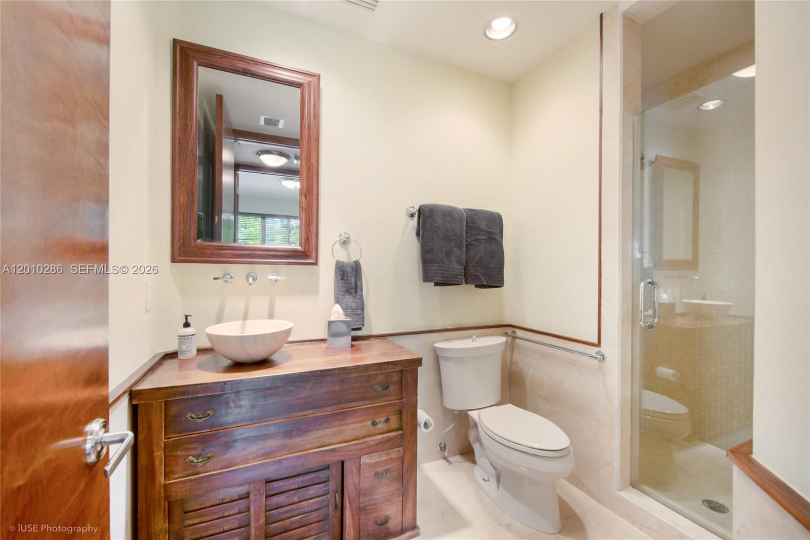 3333 Rice St #301 Miami, FL 33133