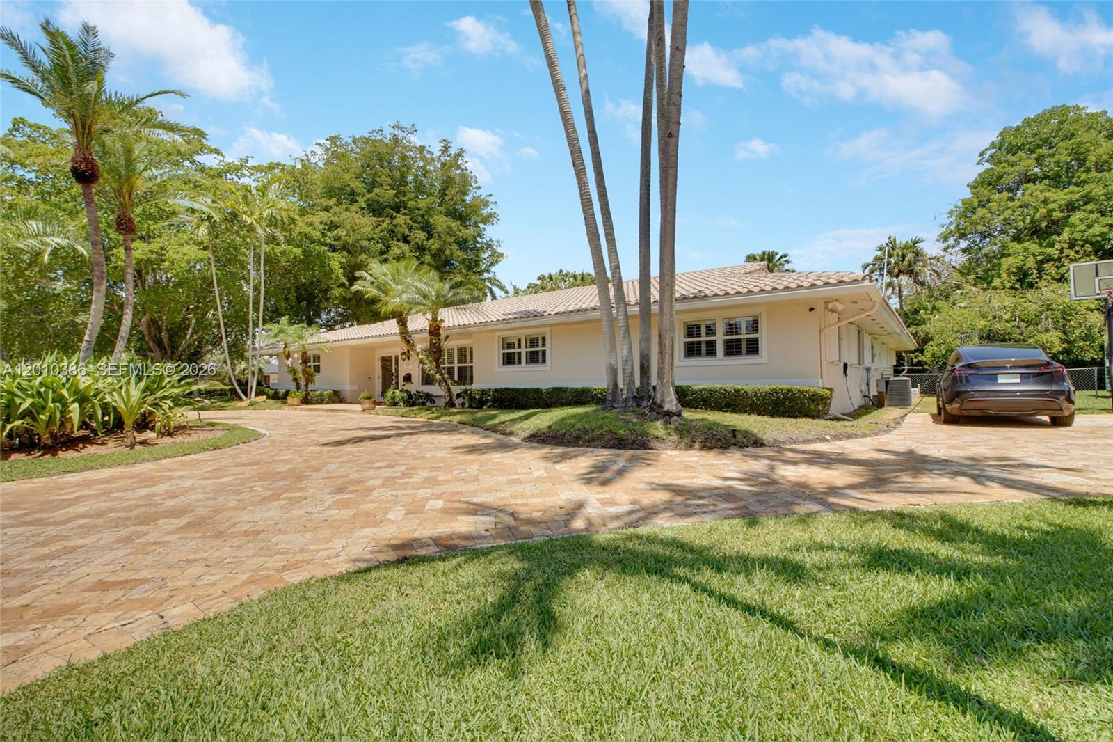 7175 SW 117th Ter Pinecrest, FL 33156