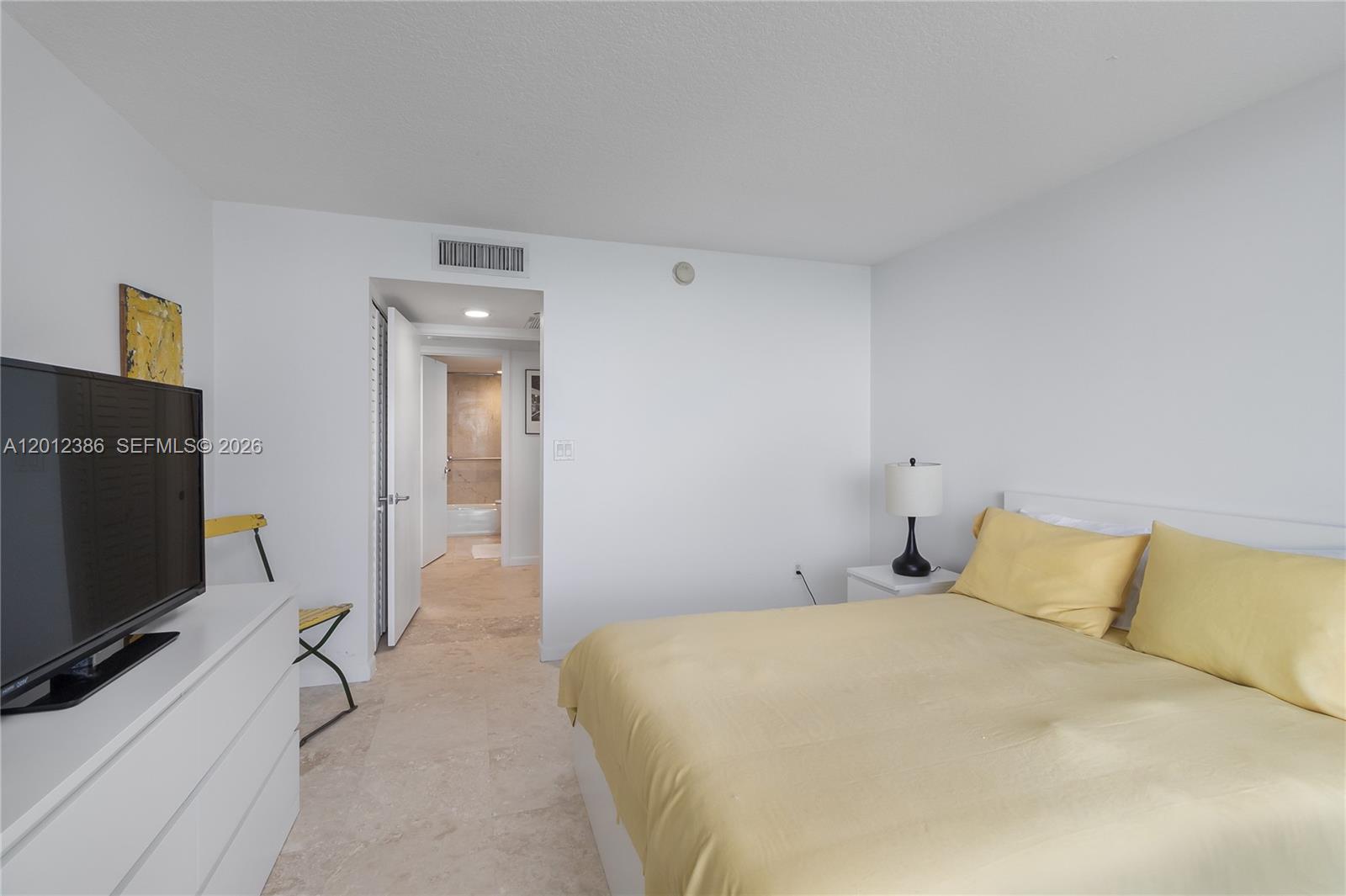 6917 Collins Ave #715 Miami Beach, FL 33141