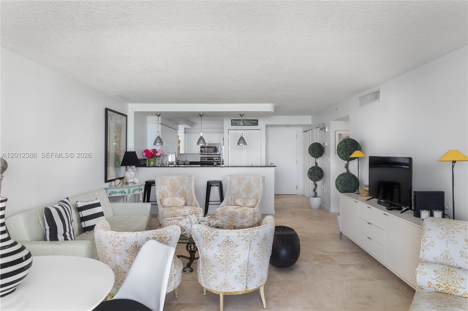 6917 Collins Ave #715 Miami Beach, FL 33141