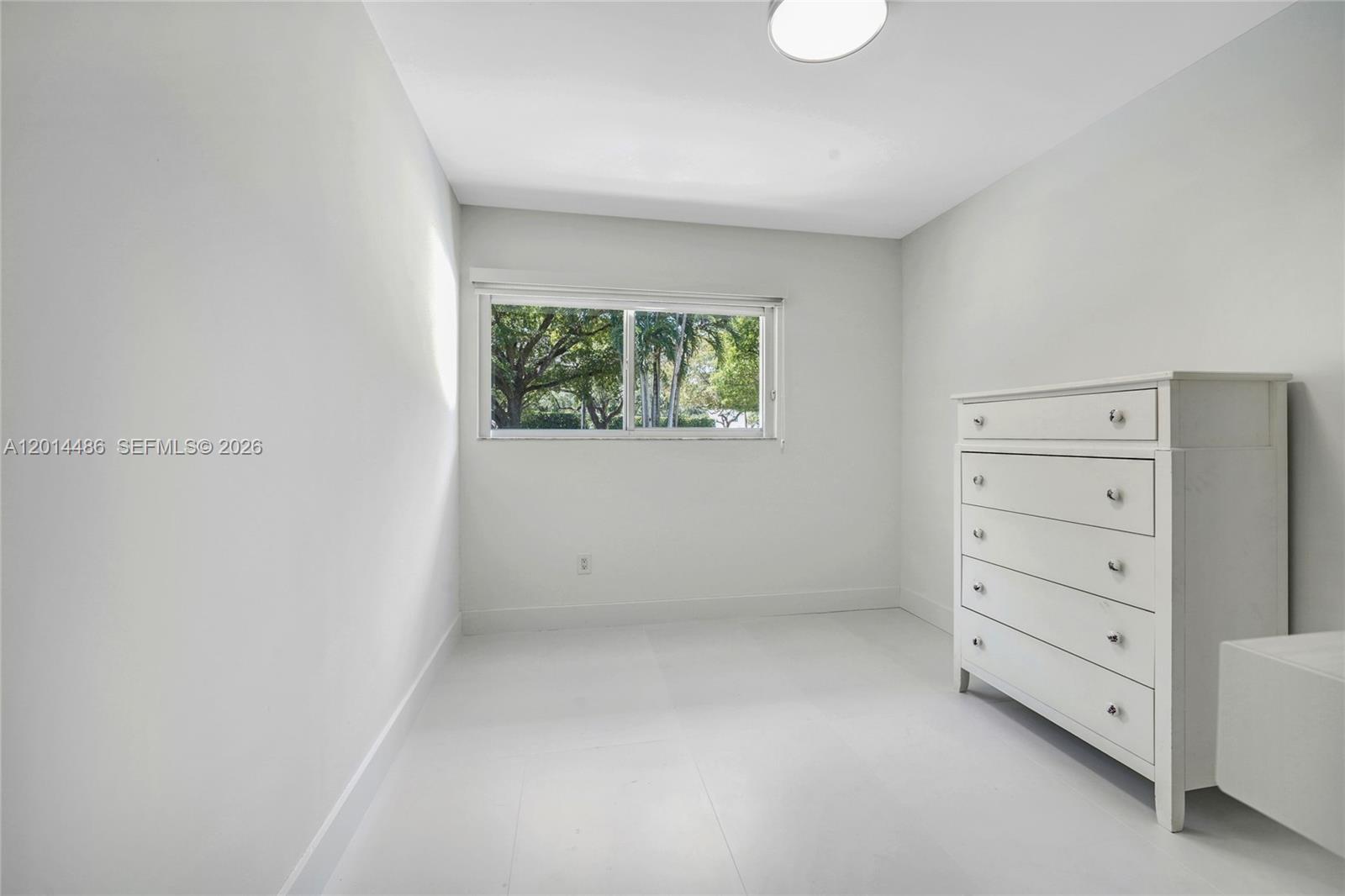 711 Sunset Dr Coral Gables, FL 33143