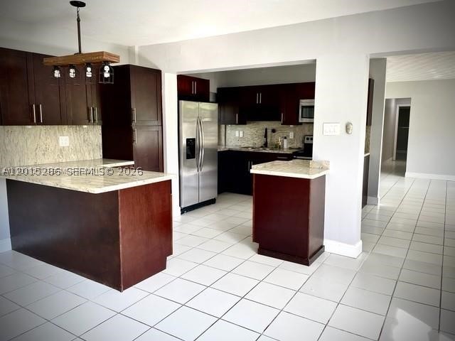7425 SW 118th St Pinecrest, FL 33156