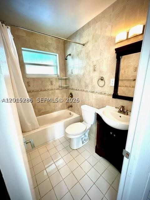 7425 SW 118th St Pinecrest, FL 33156