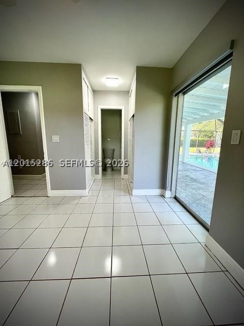 7425 SW 118th St Pinecrest, FL 33156