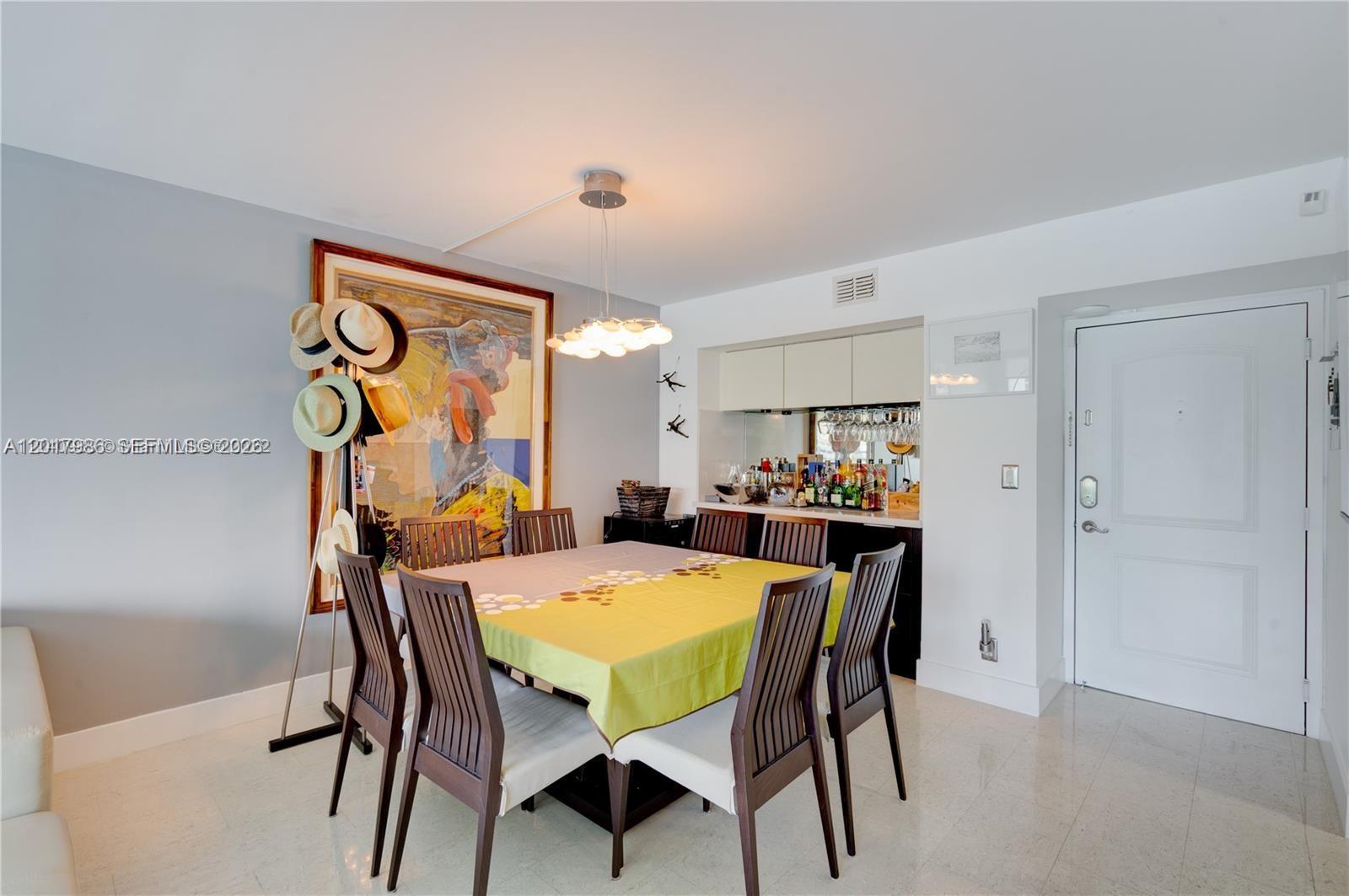 image Arlen House East10