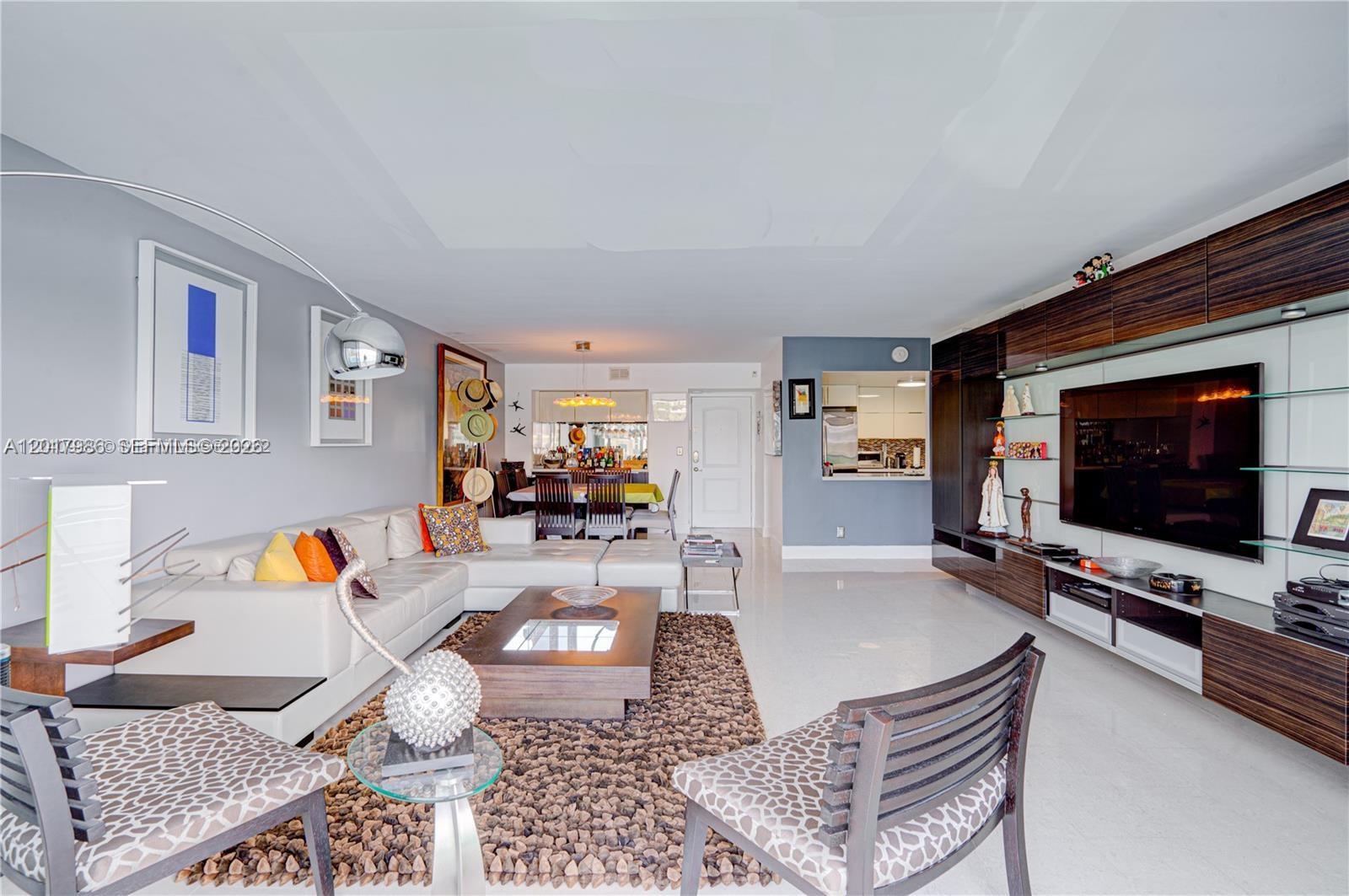 image Arlen House East12