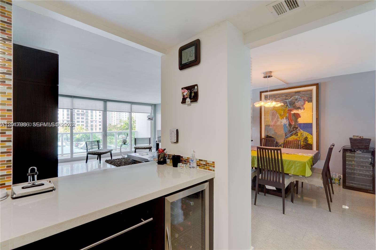 image Arlen House East6