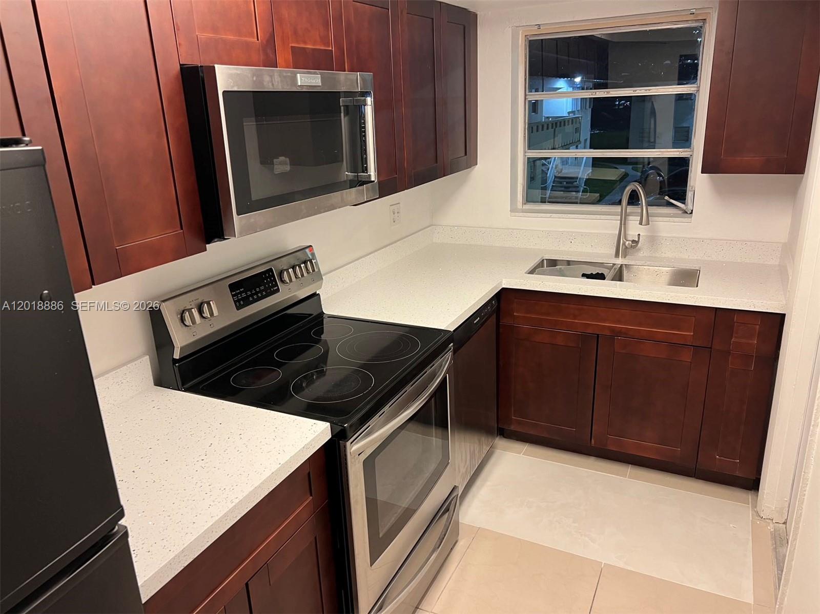 7324 SW 82nd #B210