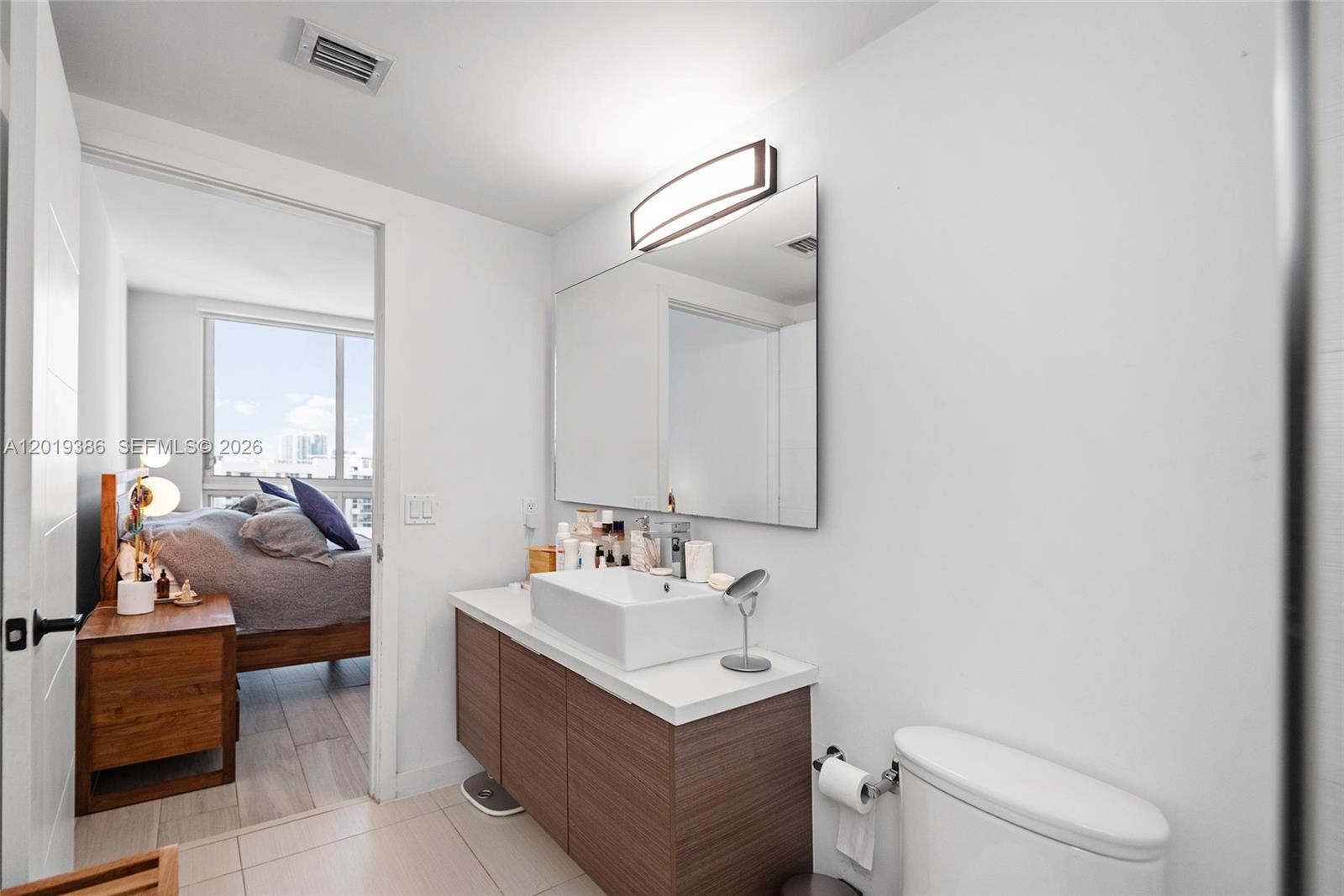 1010 SW 2nd Ave #1709 Miami, FL 33130