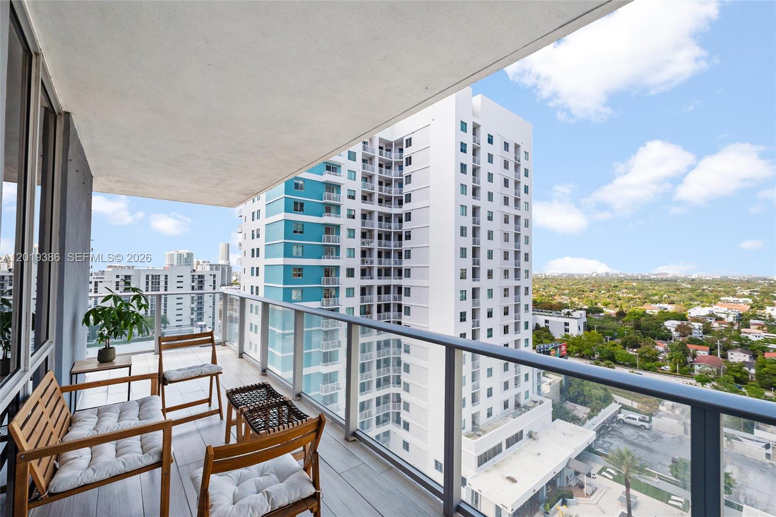 1010 SW 2nd Ave #1709 Miami, FL 33130