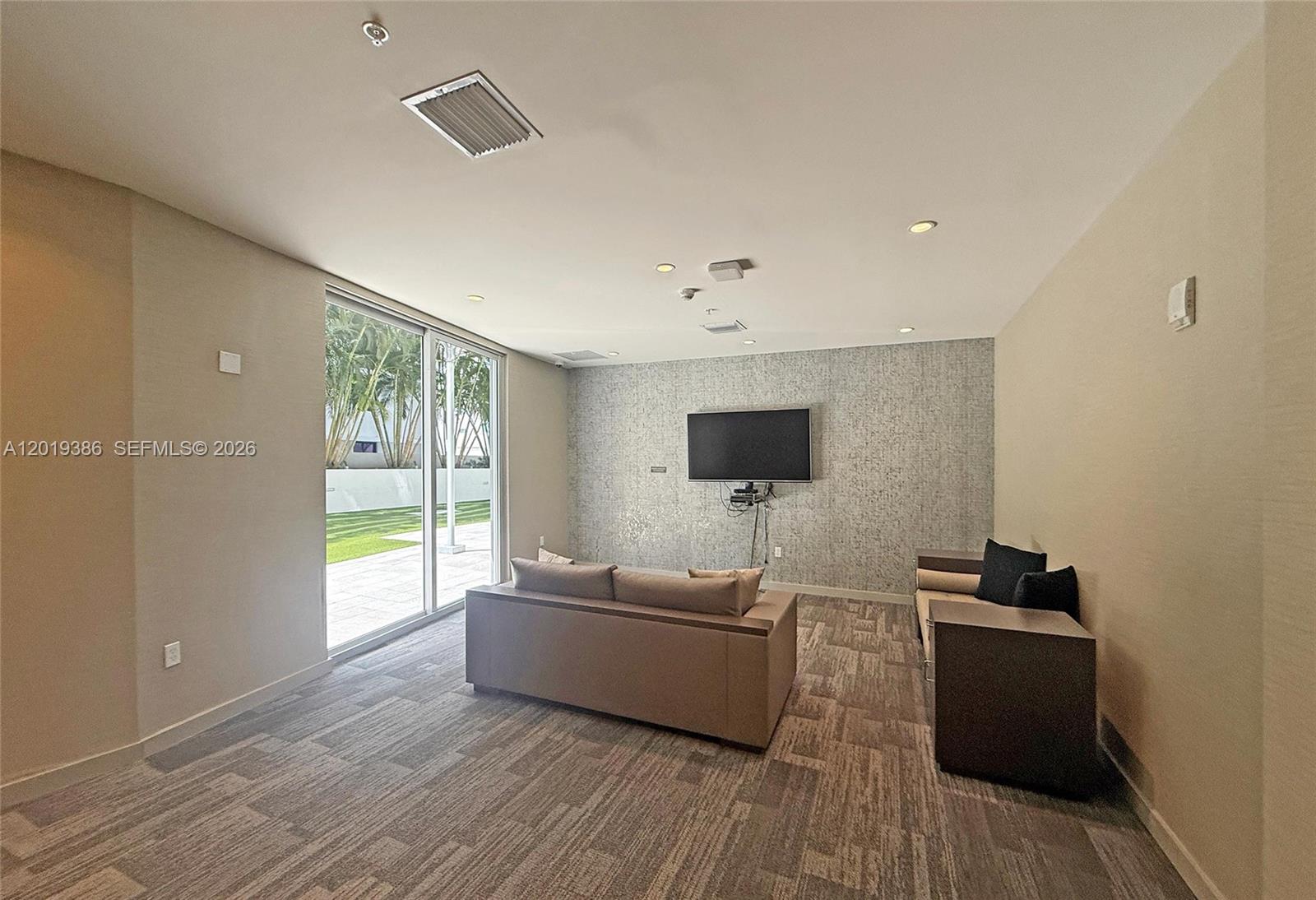 1010 SW 2nd Ave #1709 Miami, FL 33130