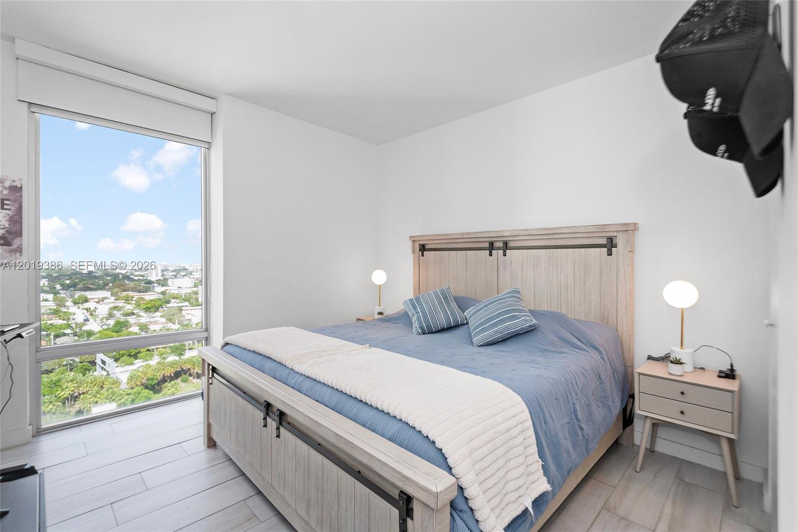 1010 SW 2nd Ave #1709 Miami, FL 33130