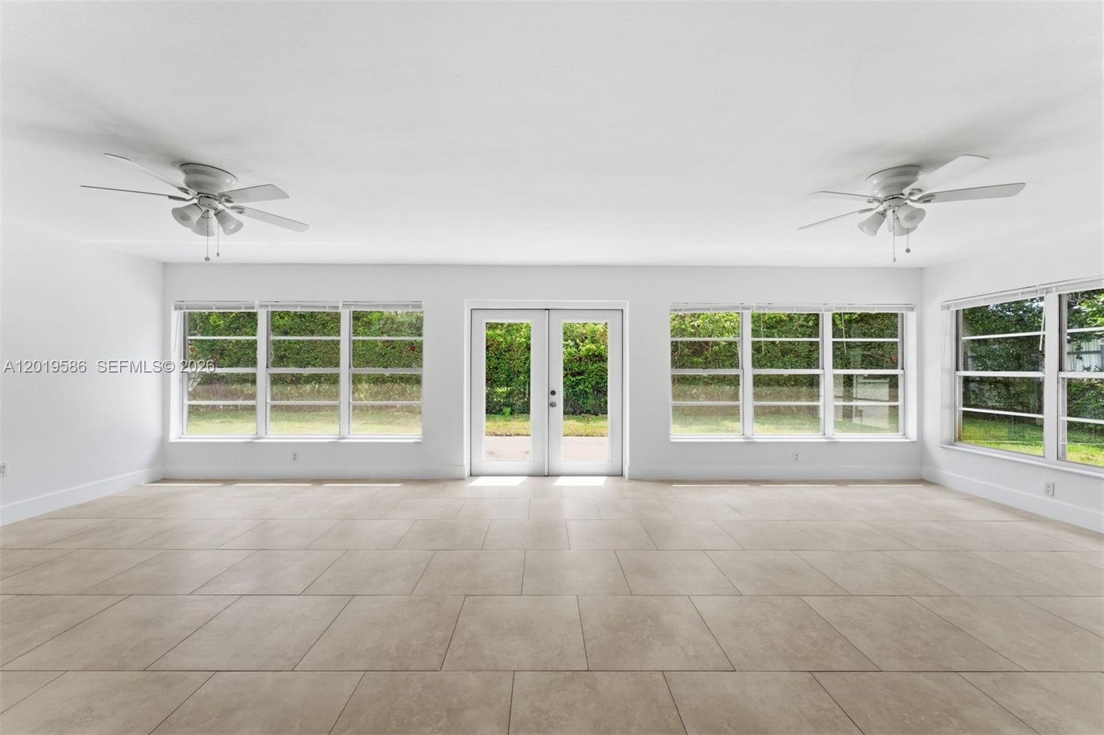 14731 NE 8th Ct Miami, FL 33161