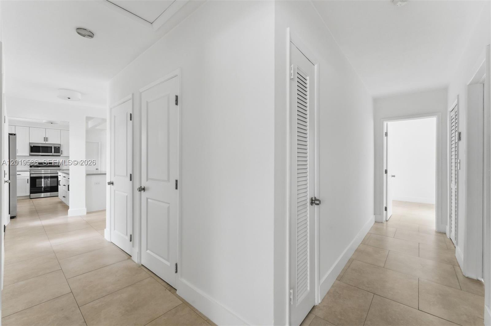 14731 NE 8th Ct Miami, FL 33161