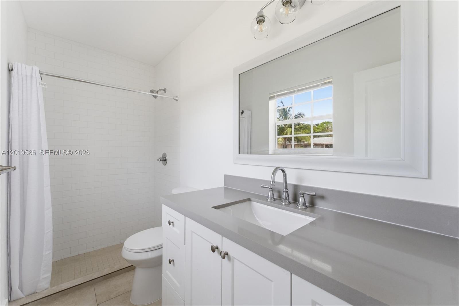 14731 NE 8th Ct Miami, FL 33161